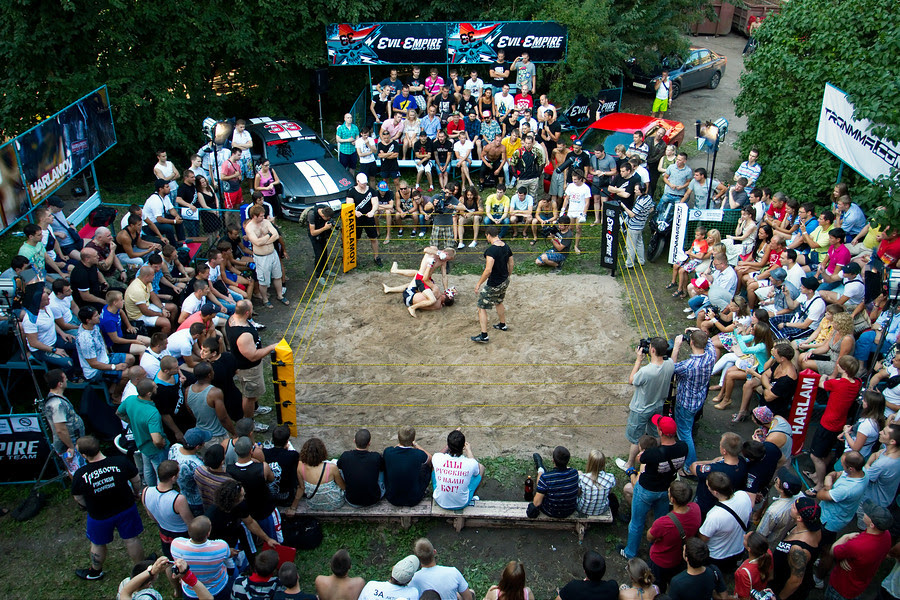 Открытый чемпионат по уличным боям "STRELKA 2"