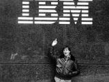Steve Jobs giving IBM the finger