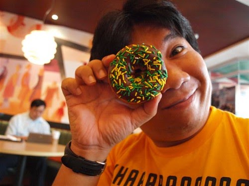 Another Krispy Kreme afternoon treat with 2009 UAAP Final Four Doughnut