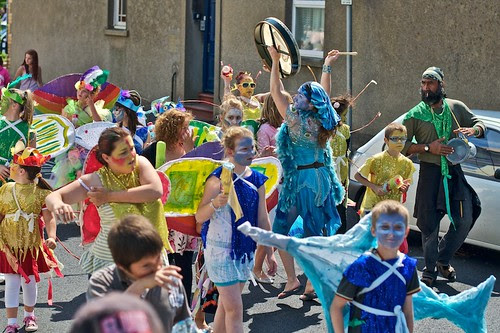 Porthcawl Carnival 2011 Walkers: Porthcawl Primary and Freshstart