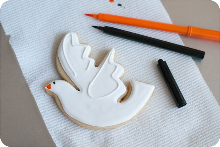 confirmation cookies : full step-by-step decorating tutorial from bakeat350.blogspot.com