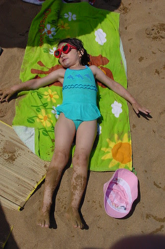 DSC04908_Louise_at_Lekeitio_Beach