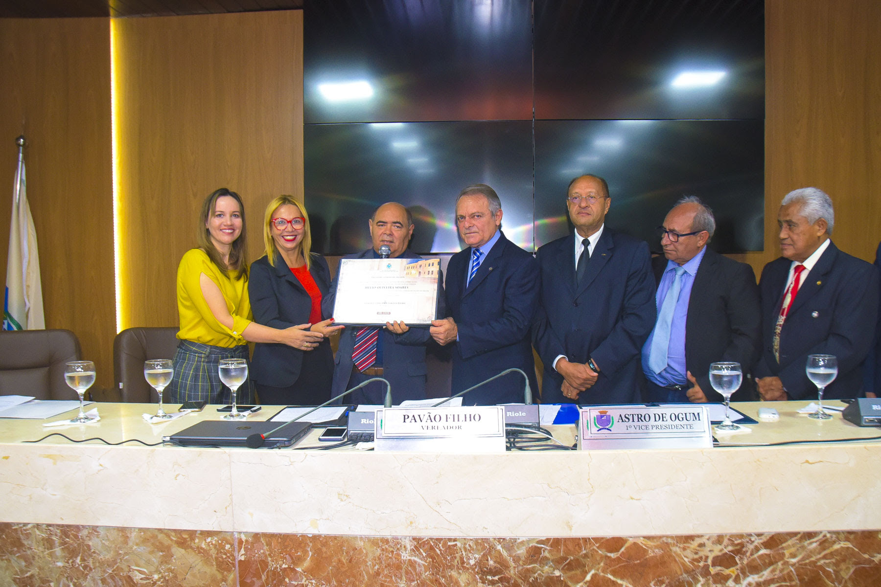 Deputado Hélio Soares recebe título de "Cidadão Ludovicense"