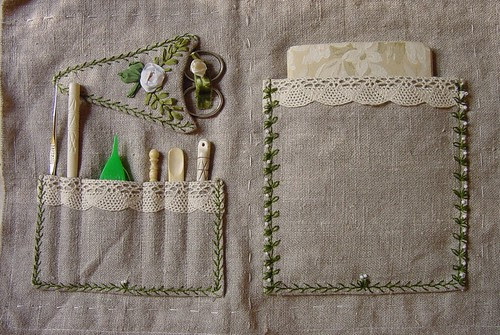 Outer cover back
