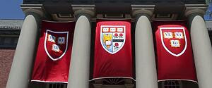Harvard, Stanford e outras universidades renomadas oferecem 8 cursos online e gratuitos Harvard, Stanford e outras universidades renomadas oferecem 8 cursos online e gratuitos