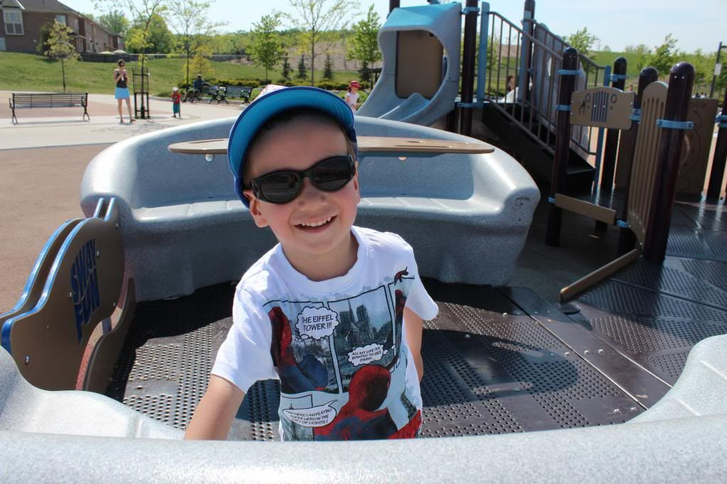 photo PlaygroundVaughan_zpsa69d2ea8.jpg