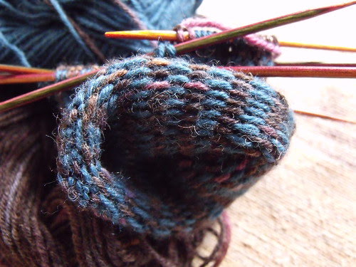 Colour knitting 