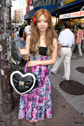 Shibuya Girl w/ Floral Dress, Golds Infinity Heart Handbag & Hair Bow