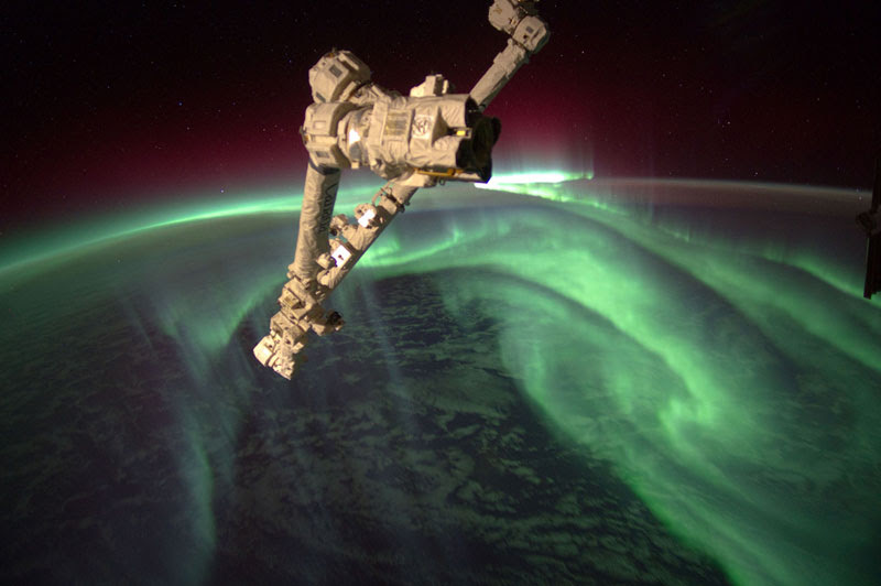 http://twistedsifter.com/2013/03/aurora-astralis-from-space/