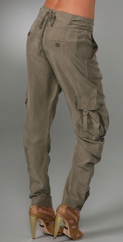 yogela-blogspot-cargo-pants-are-made-of-hard-wearing-fabric-and