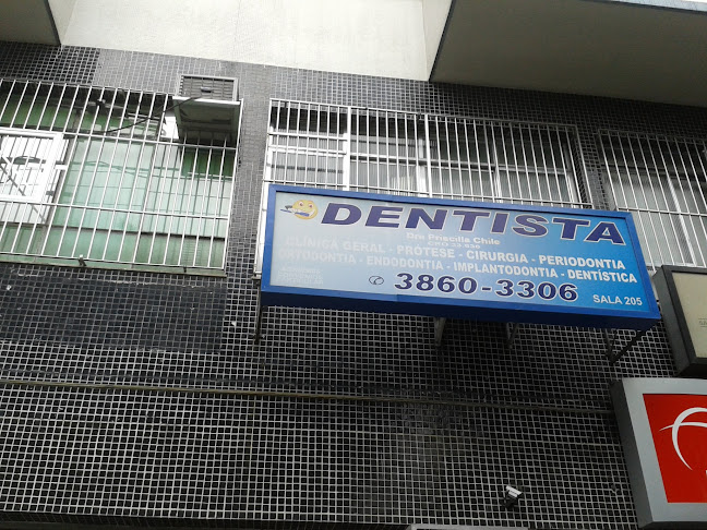 Dra. Priscilla Chile, Dentista - Dentista
