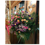 熊本市電、5月10日から「母の日」にちなんだ生花の装飾電車を運行 | RailLab ニュース - レイルラボ