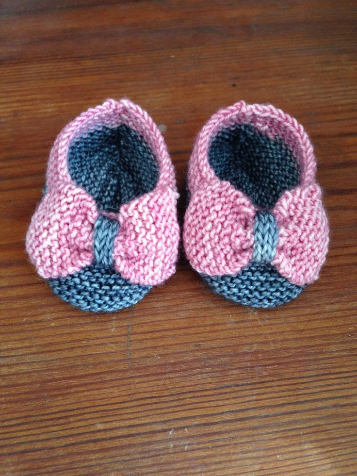 Free baby booties knitting pattern Bows Before Bros and more booties knitting patterns
