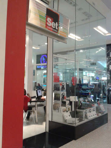 Av. dos Andradas, 3000 - Shop 1049 - Santa Efigênia, Belo Horizonte - MG, 30260-070, Brasil