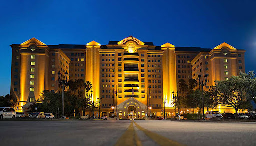 Hotel «The Florida Hotel & Conference Center», reviews and photos, 1500 Sand Lake Rd, Orlando, FL 32809, USA