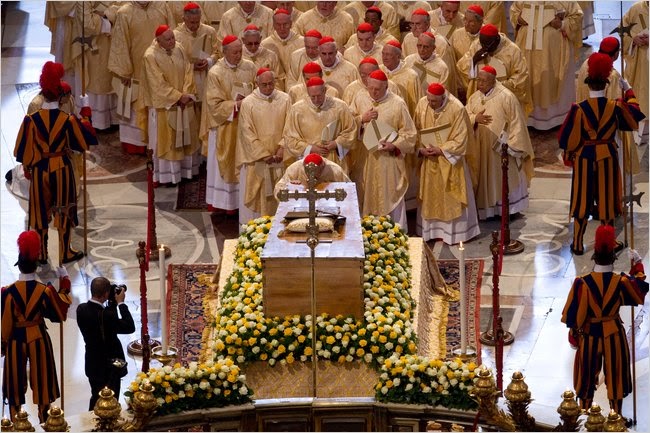 Grandes Dominicanos: Juan Pablo II Beatificado en la Misa del Vaticano