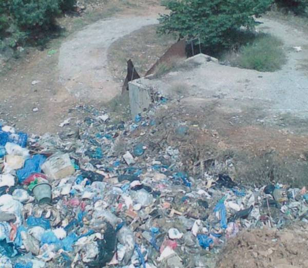 Οριακή η κατάσταση με τα σκουπίδια στη Μάνη