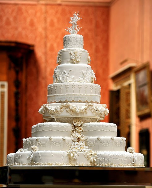 Detail of the wedding cake for The Duke and Duchess of Cambridge
