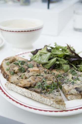 Creamy Mushroom Open Face Sandwiches with Roasted Chiken, Caramelized Onion and Mushroom Sauce, La Boulange du Dome, Westfield San Francisco Centre