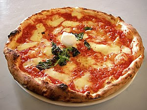 Picture of an authentic Neapolitan Pizza Margh...
