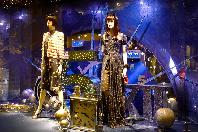 Le Printemps - vitrines de Noël 2011