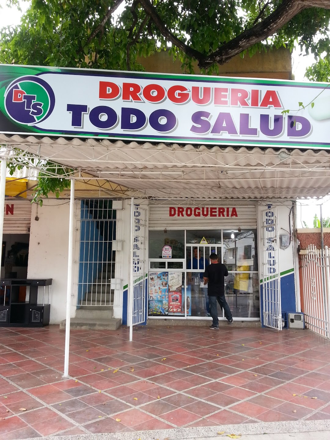 DROGUERIA TODO SALUD