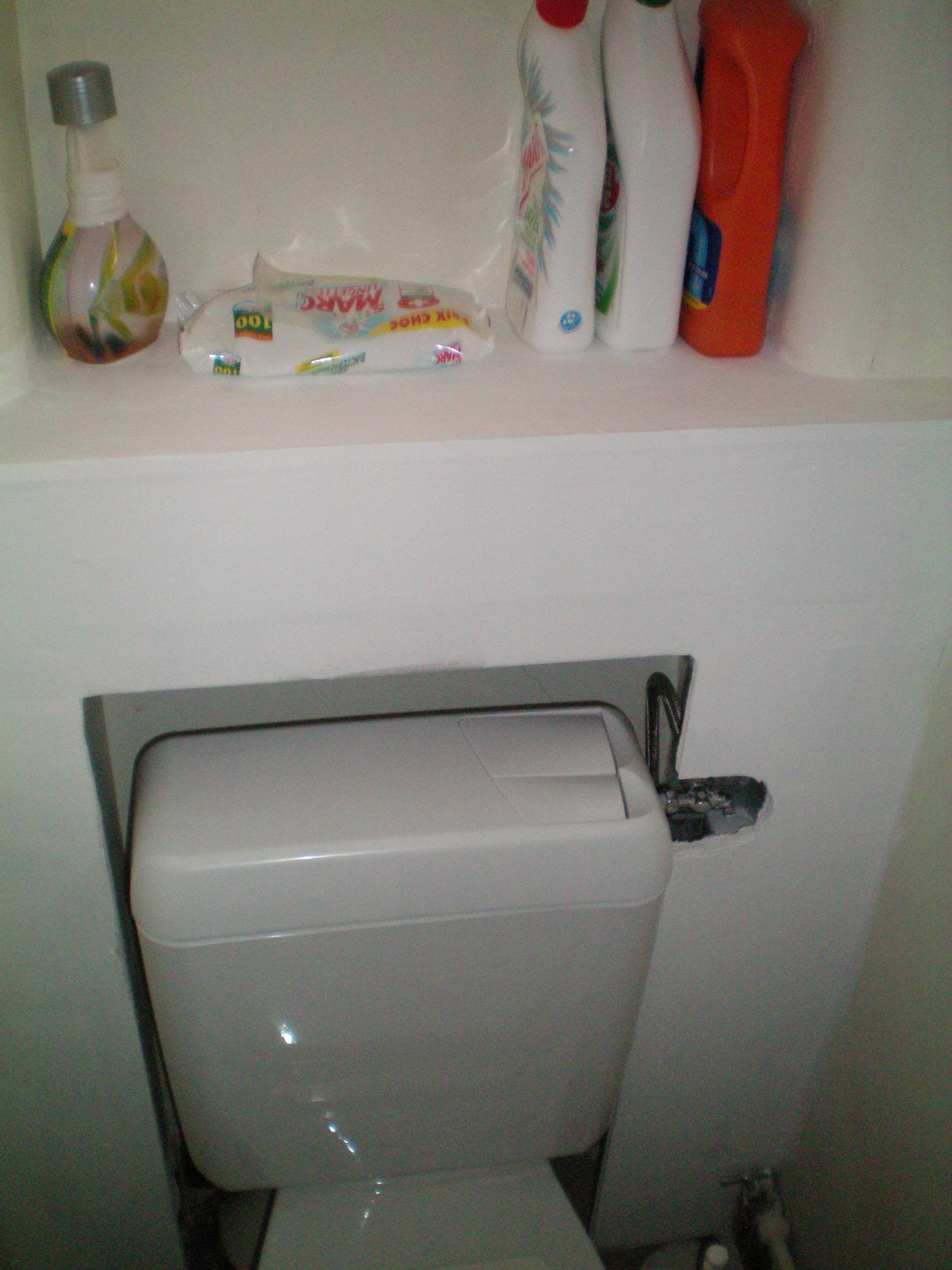 Comment Cacher Les Tuyaux Dans La Salle De Bain Cacher Tuyaux Wc - Idées de décoration