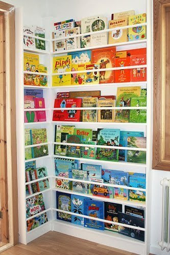 Haha it looks like you could easily fit bookshelves there where you could store 50 times more books. But of course this looks much nicer :-)
seventenclark:
Unexpected Storage for Small Spaces | Apartment Therapy Los Angeles