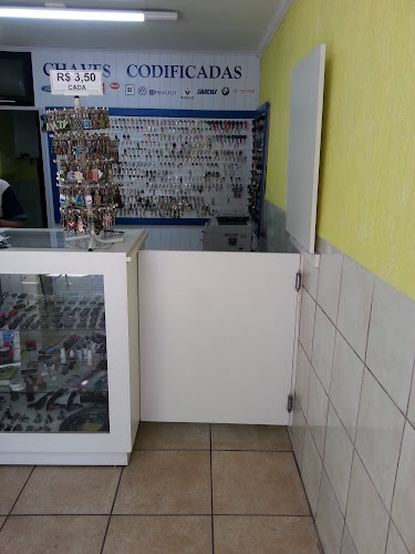 Av. Farrapos, 1549 - Floresta, Porto Alegre - RS, 90220-005