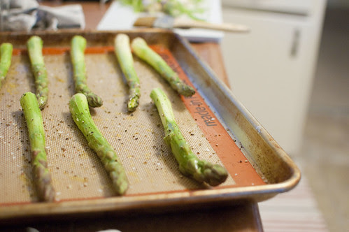 thick asparagus spears