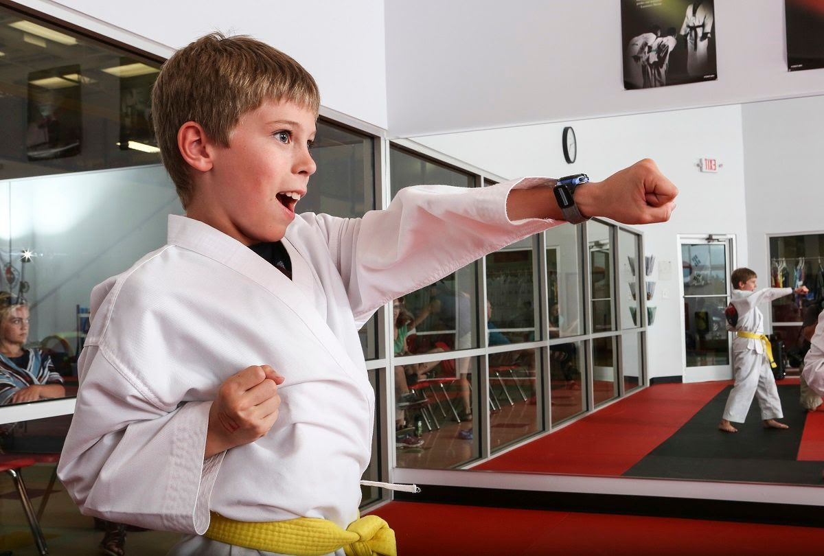 photo AAK_MartialArts_12_zpsbj8bxgsc.jpg