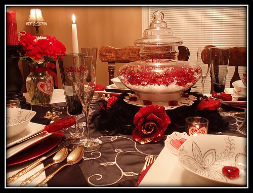 Dining Delight: Valentine's Tablescape