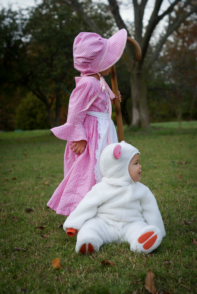 Little Bo Peep and her sheep