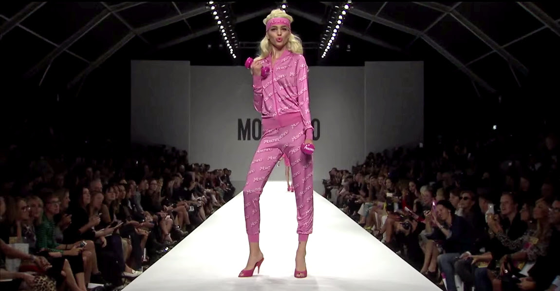 Moschino Barbie Fashion Show 2