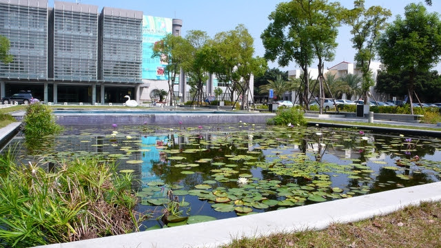 台南縣府廣場