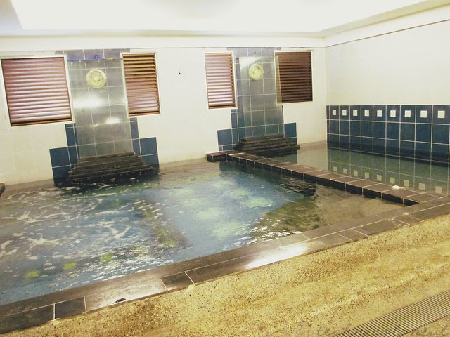 Royal Lake Spa
