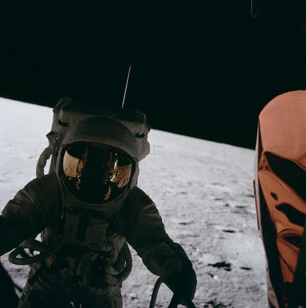 Incredible Online Gallery of High Res Film Scans from Every Apollo Mission Incredible Online Gallery of High Res Film Scans from Every Apollo Mission apollo12 1