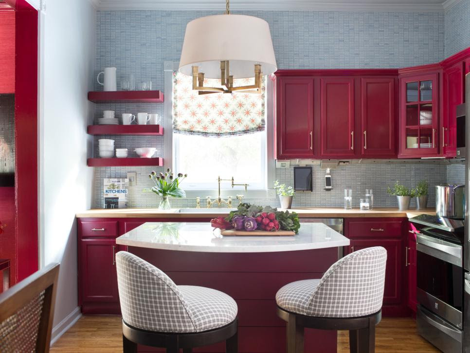 Small Kitchen Makeover HGTV Small Kitchen Makeover HGTV