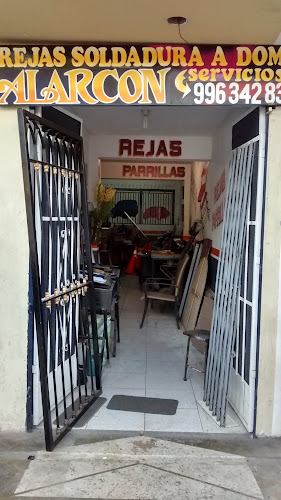 Opiniones de Carpintería Metálica Alarcón e Hijos en San Borja - Carpintería