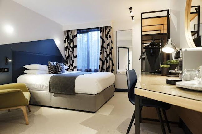 Reviews of The Fox & Goose Hotel, Ealing in London - Hotel