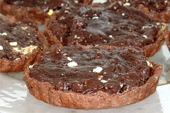 Chocolate Truffle Tartlets by Teckelcar
