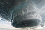 Les images d'un orage supercellulaire à couper le souffle