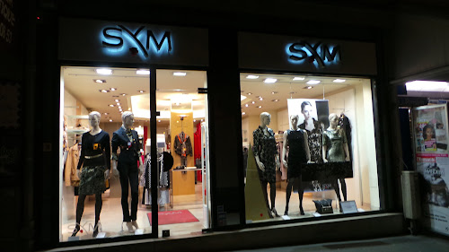 Magasin de vêtements pour femmes SYM Paris