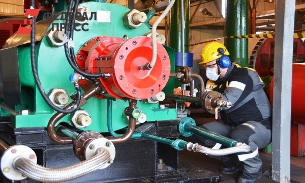 «Самотлорнефтегаз» проводит первые испытания самого мощного в России насоса | Ханты-Мансийский автономный округ