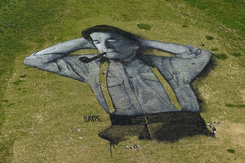 saype-land-art-leysin-switzerland-designboom-02