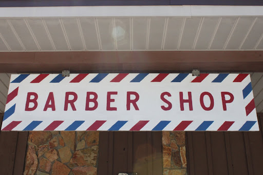 Barber Shop «B & D Barber Shop», reviews and photos, 1018 W Dr Martin Luther King Jr Blvd, Seffner, FL 33584, USA