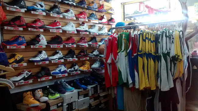 Tienda 112, Centro Comercial La Gran Vía, Jirón de La Unión 853- 870, Cercado de Lima 15001, Perú