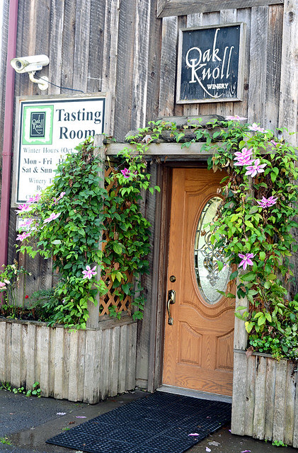 Oak Knoll Tasting Room