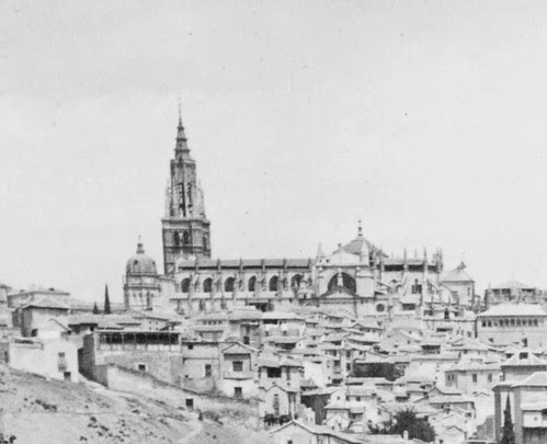 Catedral de Toledo en 1903 aún con el Cimborrio en pie