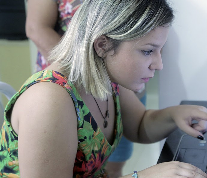 Maria Claudia já vendeu doce na faculdade (Foto: João Mello/Gshow)
